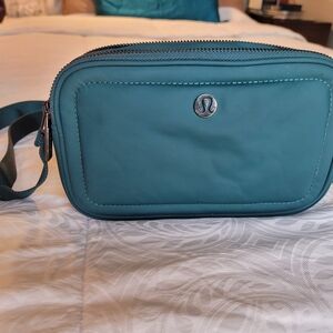lululemon athletica Teal Nylon Adjustable Long Strap Crossbody Bag
